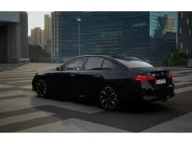 BMW i5 (2026) thumbnail 2