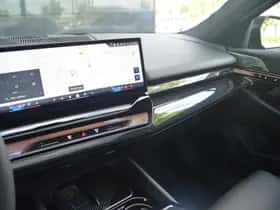 BMW i5 (2026) thumbnail 6