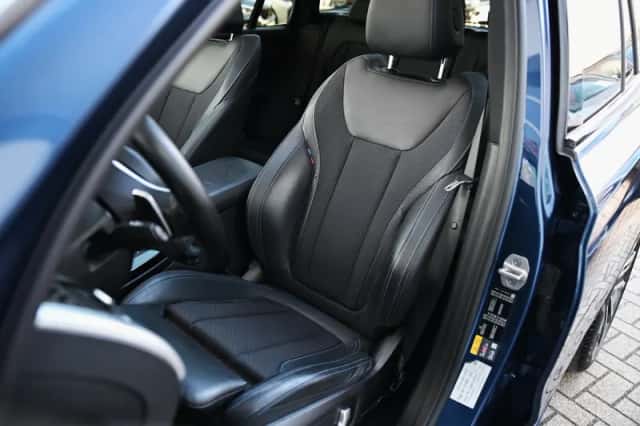 BMW X3 (2021) thumbnail 3