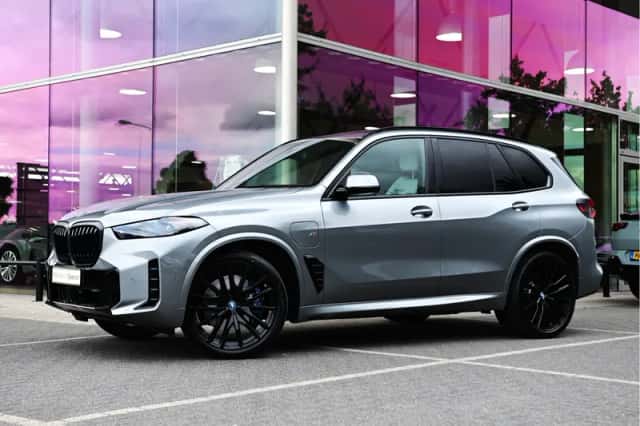 BMW X5 (2025) thumbnail 1