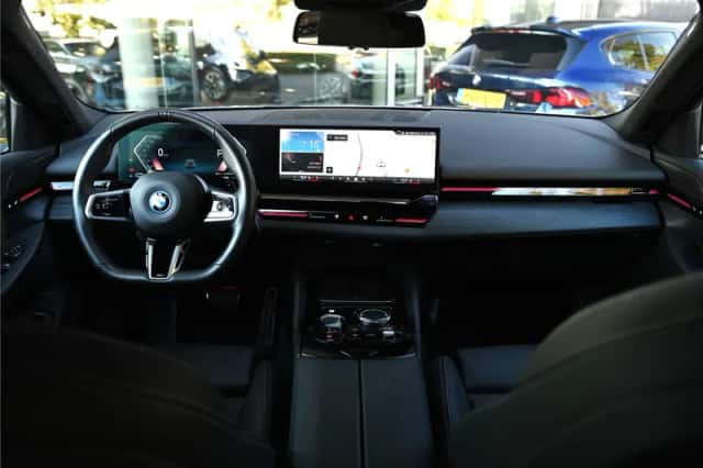 BMW 5-Serie (2025) thumbnail 4