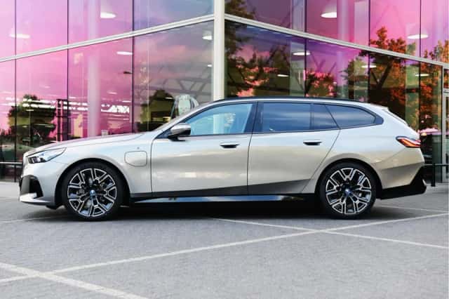 BMW 5-Serie (2025) thumbnail 5