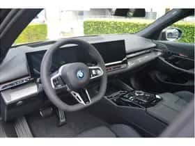 BMW 5-Serie (2025) thumbnail 8