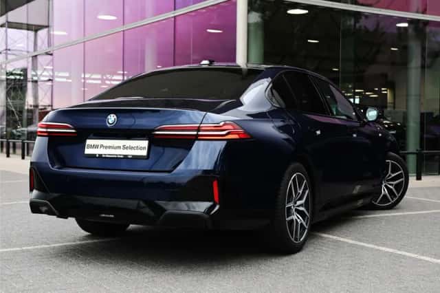 BMW 5-Serie (2025) thumbnail 2