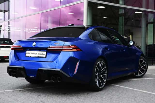 BMW 5-Serie (2025) thumbnail 2