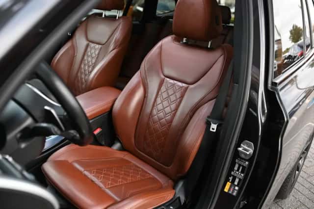 BMW X3 (2021) thumbnail 4