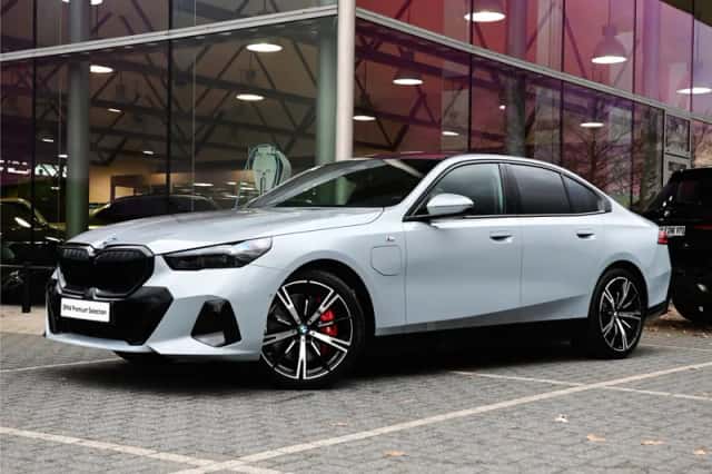 BMW 5-Serie (2025) thumbnail 1