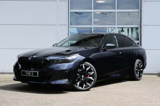 BMW i5 (2026) thumbnail 1