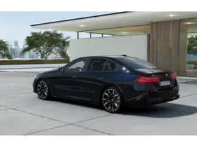 BMW i5 (2026) thumbnail 2