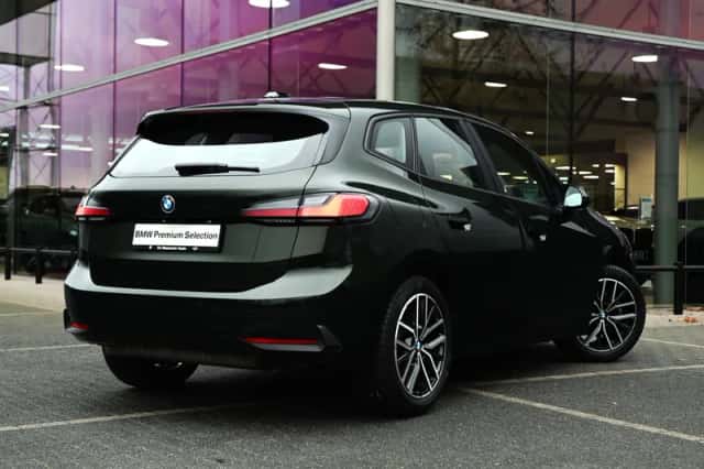 BMW 2-Serie (2024) thumbnail 2