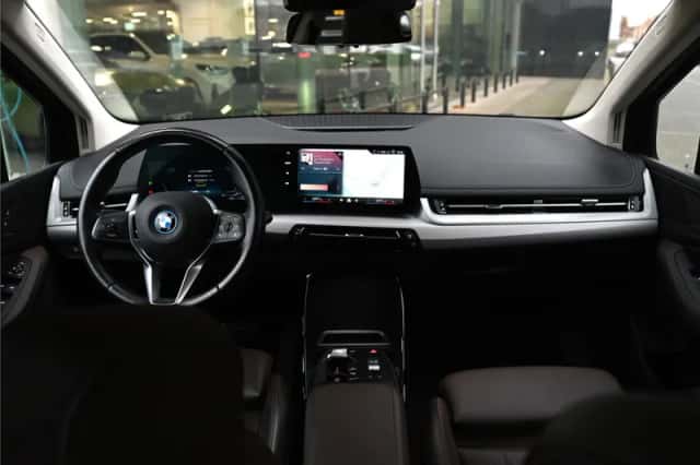 BMW 2-Serie (2024) thumbnail 4