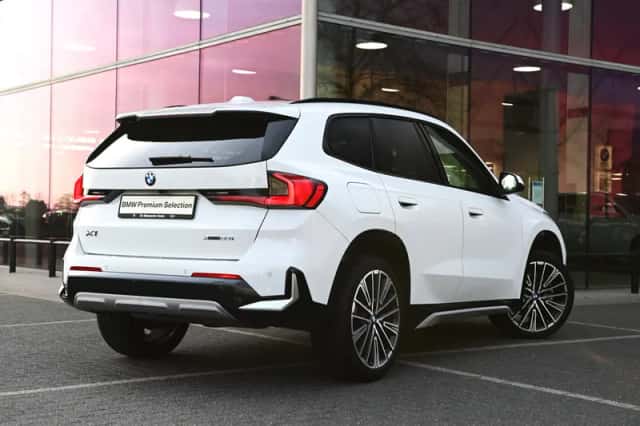 BMW X1 (2025) thumbnail 2