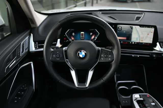 BMW X1 (2025) thumbnail 6