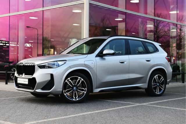 BMW X1 (2023) thumbnail 1
