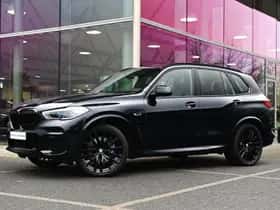BMW X5 (2022)