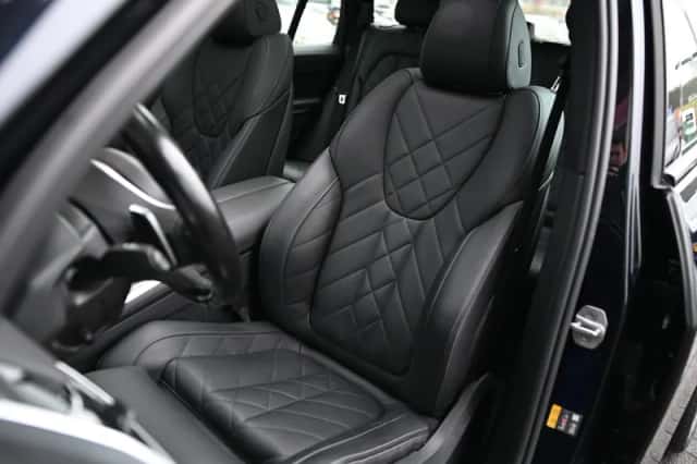 BMW X5 (2022) thumbnail 3