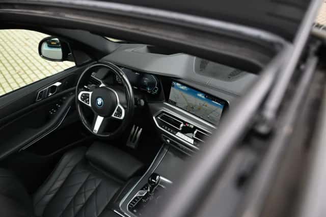 BMW X5 (2022) thumbnail 6