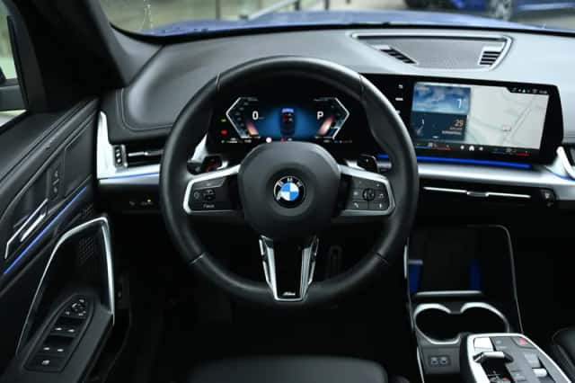 BMW X1 (2025) thumbnail 6