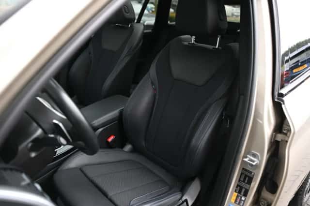 BMW X3 (2020) thumbnail 4