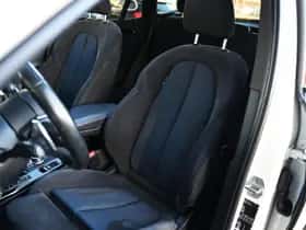 BMW X1 (2018) thumbnail 3