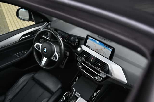 BMW X3 (2020) thumbnail 6