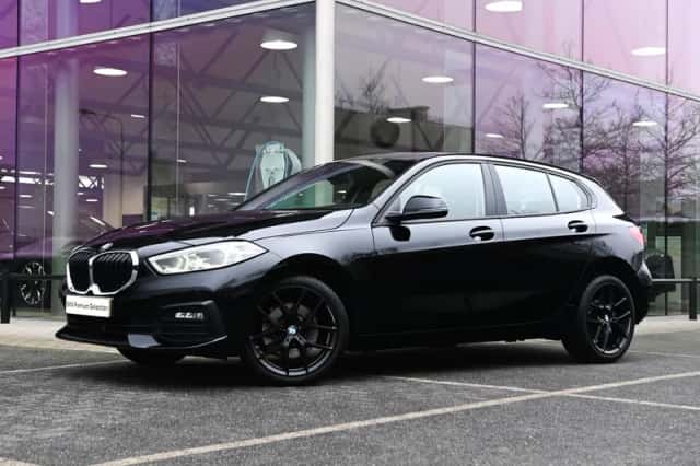 BMW 1-Serie (2021) thumbnail 1