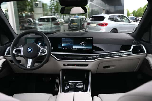 BMW X5 (2026) thumbnail 4