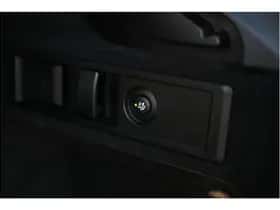 BMW 3-Serie (2024) thumbnail 9