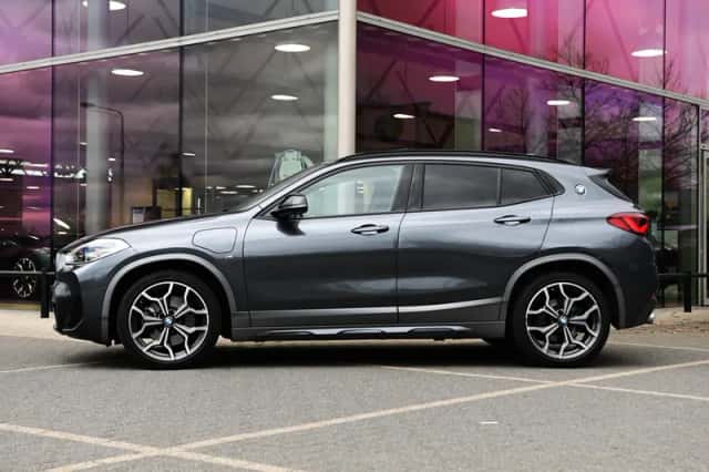 BMW X2 (2020) thumbnail 5