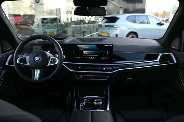 BMW X5 (2026) thumbnail 3