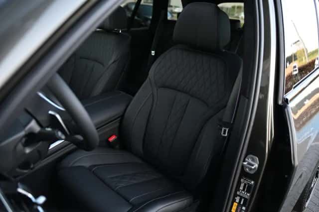 BMW X5 (2026) thumbnail 4