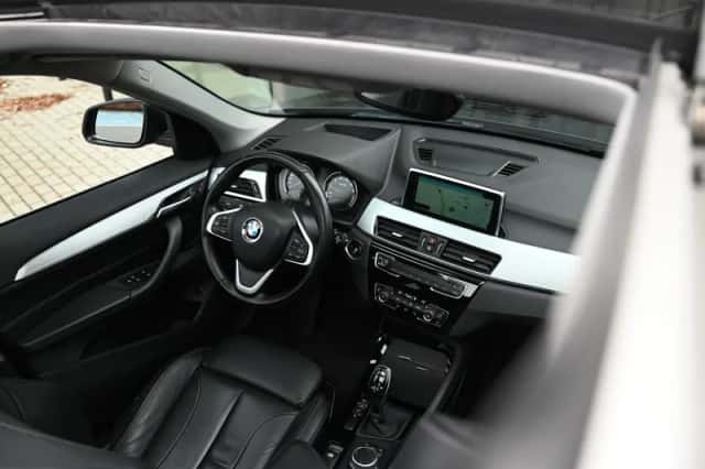 BMW X1 (2018) thumbnail 6