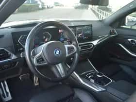 BMW 3-Serie (2023) thumbnail 2