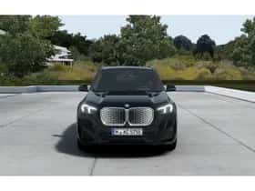 BMW iX1 (2026) thumbnail 3
