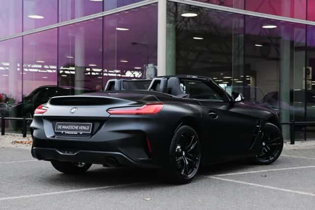 BMW Z4 (2026) thumbnail 2