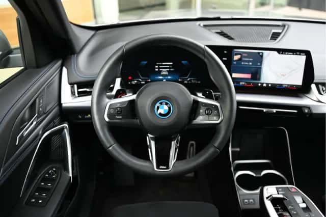 BMW X1 (2024) thumbnail 6
