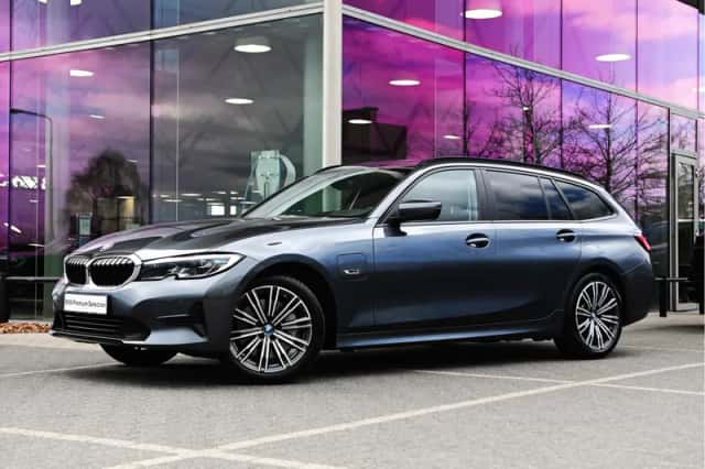 BMW 3-Serie (2021) thumbnail 1