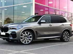 BMW X5 (2022)