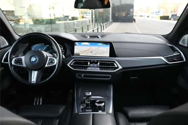 BMW X5 (2022) thumbnail 4