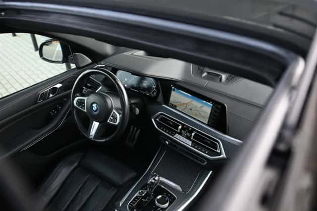 BMW X5 (2022) thumbnail 6