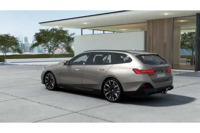 BMW i5 (2026) thumbnail 2