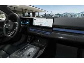 BMW i5 (2026) thumbnail 8