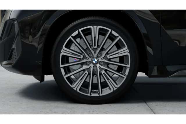 BMW X1 (2026) thumbnail 6
