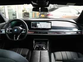BMW i7 (2026) thumbnail 3