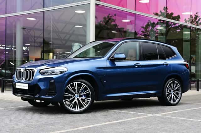 BMW X3 (2024) thumbnail 1
