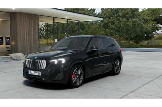 BMW iX1 (2026) thumbnail 1