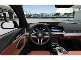BMW iX1 (2026) thumbnail 7