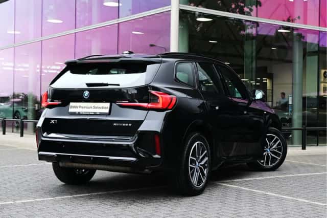 BMW X1 (2025) thumbnail 2