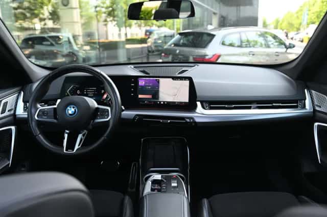 BMW X1 (2024) thumbnail 4