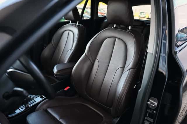 BMW X1 (2019) thumbnail 3